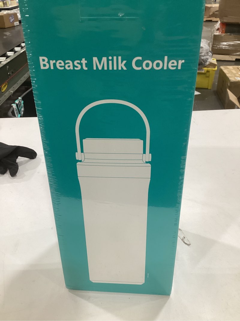 Condition photo showing Good Condition for 22oz Portable Breast Milk Cooler, Game-changer with 360° Total Cooling Gel Ice Pack for 30 Hours, Baby Travel Breastfeeding Essential Chiller with 2pcs Bottles for Breastmilk Storage (Green)
