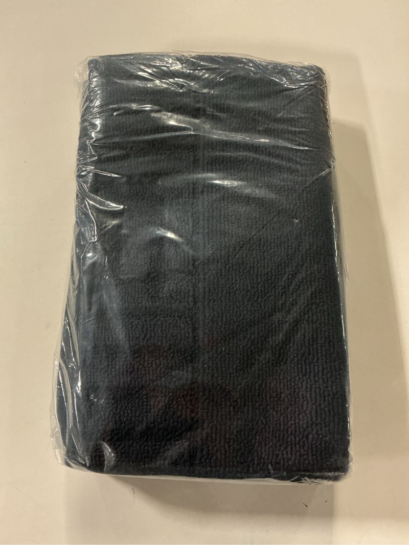 https://lotting-media.assets.bidfta.com/lotting_1d63c192-8a52-416e-ad03-db851758bcf0