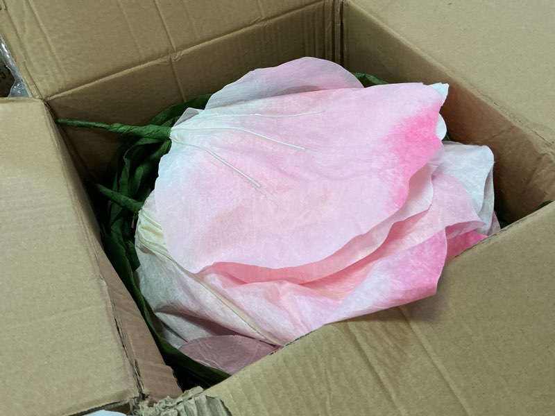 Condition photo showing Good Condition for 3pcs giant artificial flower poppy floor standing 4.6ft / 5.2ft /5.9 ft, adjustable for wedding decoration reception, background backdrop photo props, shop window (pink)