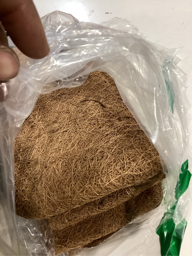Condition photo showing Good Condition for lalagreen 24" (2 pack, rectangular) coco liners for railing planter–large trough coir replacement for wall hanging basket, window box, pot garden balcony holder–available in 12-16" & various shapes 24'' x 2 pack