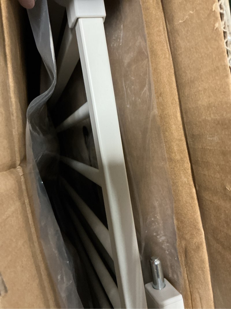 Condition photo showing Good Condition for babelio safety gate door fits for stairs, narrow and wide doorways with auto close, easy install, no drilling, pressure mounted for baby, child, pets, dog/puppy, 26''-40'', white white 30"tall 26"-40" wide