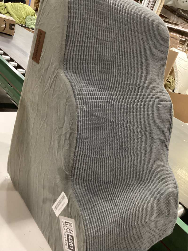 Condition photo showing As Is for 3-Step Dog Ramp and Stairs for Sofa and Chair - Non-Slip Sturdy Pet Steps for Small Dogs and Cats,15.7" H,Grey Grey 3 Standard 3-Step 15.7"H