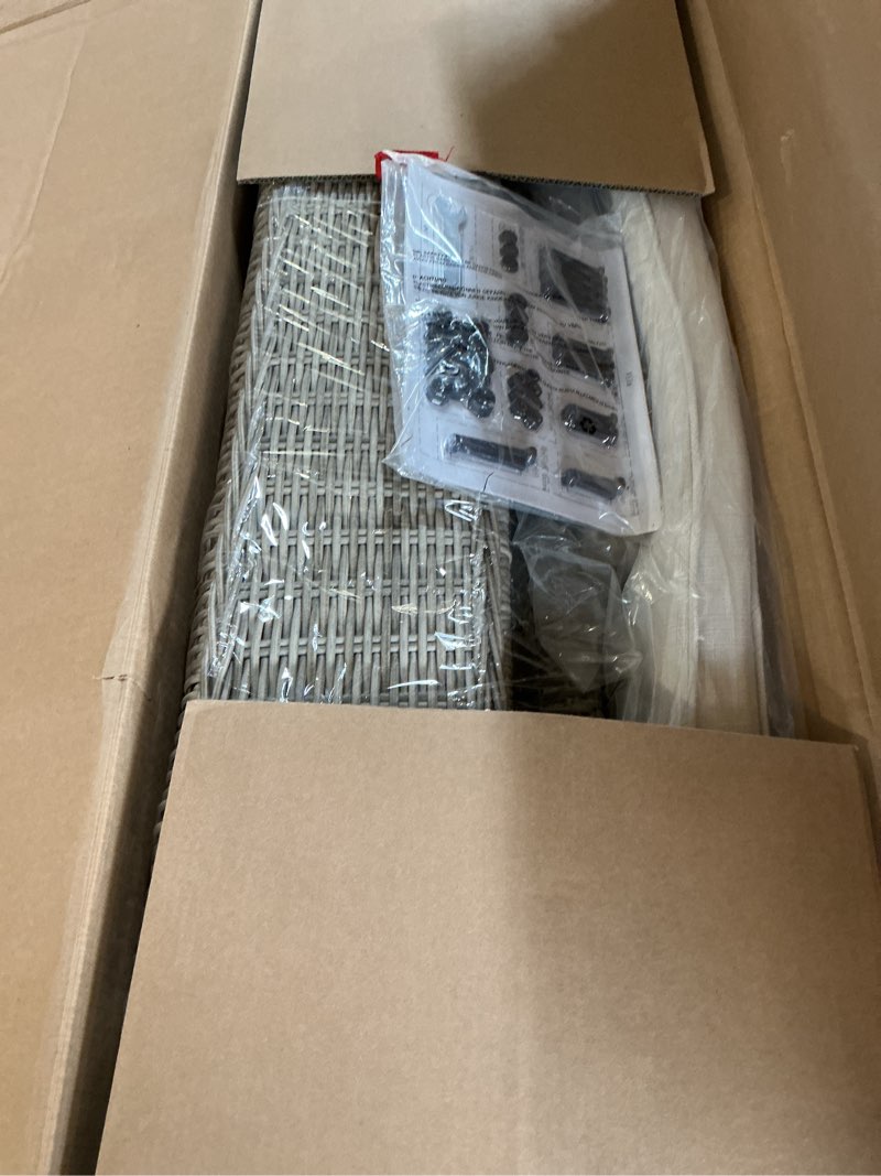 https://lotting-media.assets.bidfta.com/lotting_1d7b92c2-6daf-474a-afe1-e2eb9ab163f5