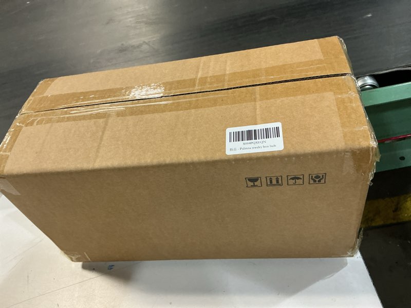 Condition photo showing New/Like New for Glass Jewelry Box for Women Girl Wife-Jewelry Organizer Storage Case With Velvet Lining For Earrings Rings Bracelets,Perfect Birthday, Wedding & Christmas Gift(Blue Marble Pattern)