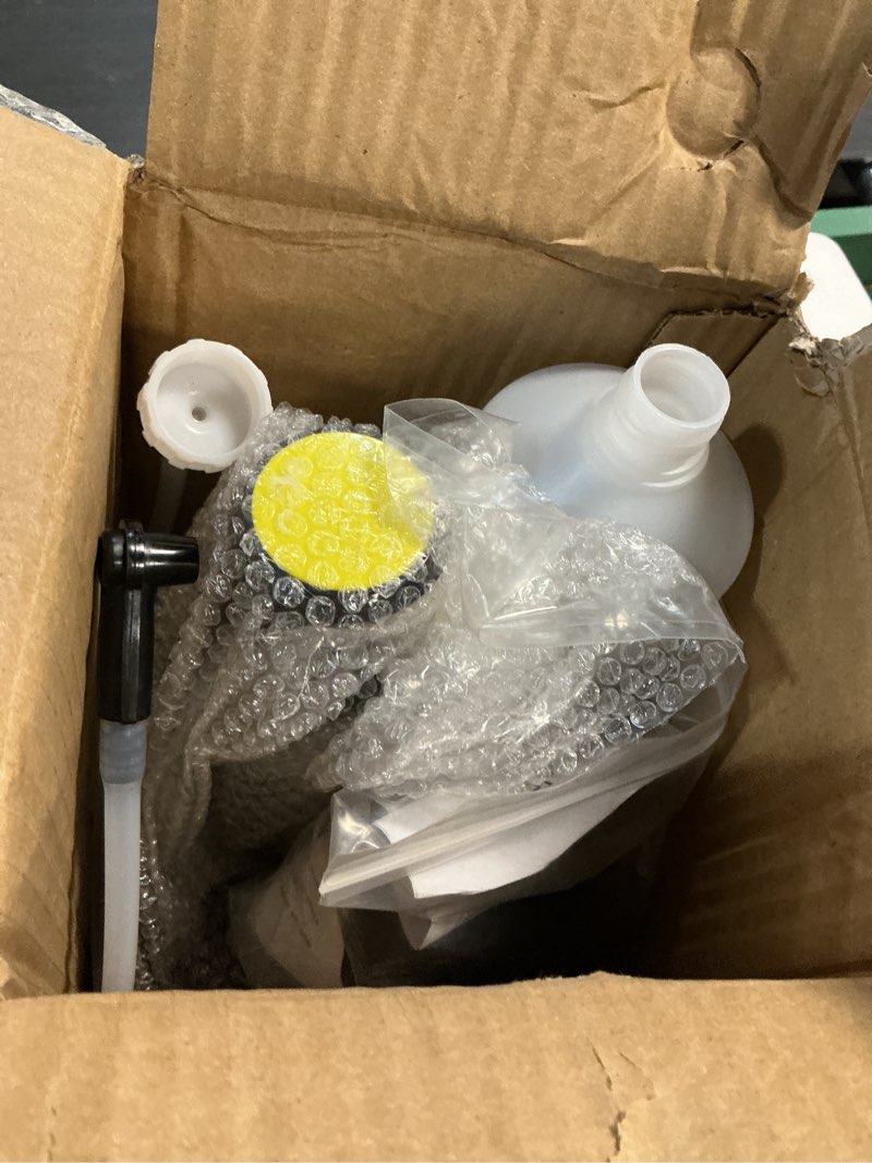 Condition photo showing Good Condition for breerainz 3l upgraded brake bleeder kit, manual brake bleeder fluid pump with 4 master cylinder adapters and 1l brake bleeder bottle suitable for most vehicles