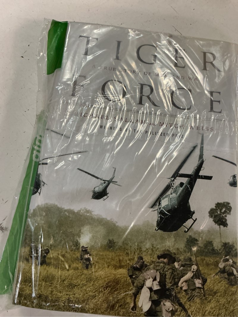 Condition photo showing Good Condition for tiger force: a true story of men and war
