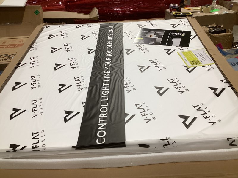 Condition photo showing New/Like New for V-FLAT WORLD Foldable V-Flat 2.0 (Improved Design) Light Reflector for Photography - 10-in-1 Portable Photography Reflector, Multi-Use Light Diffuser Panels - Includes Carrying Bag Single