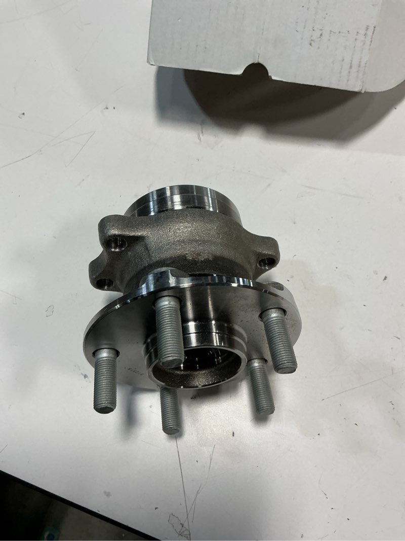Condition photo showing Good Condition for Autoround 512518 Rear Wheel Bearing and Hub Assembly fit for Subaru Forester 2014-2018/ Impreza 2012-2021/ Crosstrek 2016-2021/ XV Crosstrek 2013-2015 5 Lug