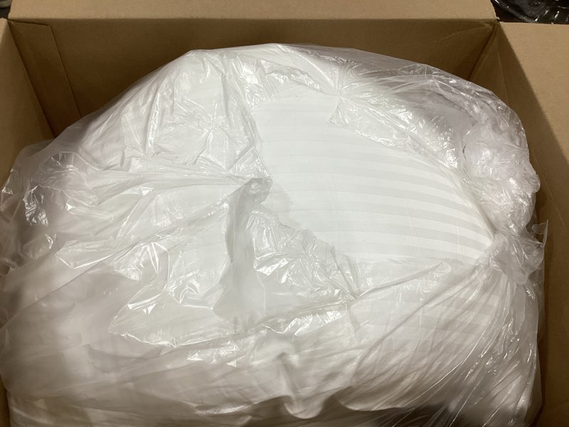Condition photo showing Good Condition for Beckham Hotel Collection Bed Pillows King Size Set of 2 - Down Alternative Pillow for Back, Stomach or Side Sleepers King White