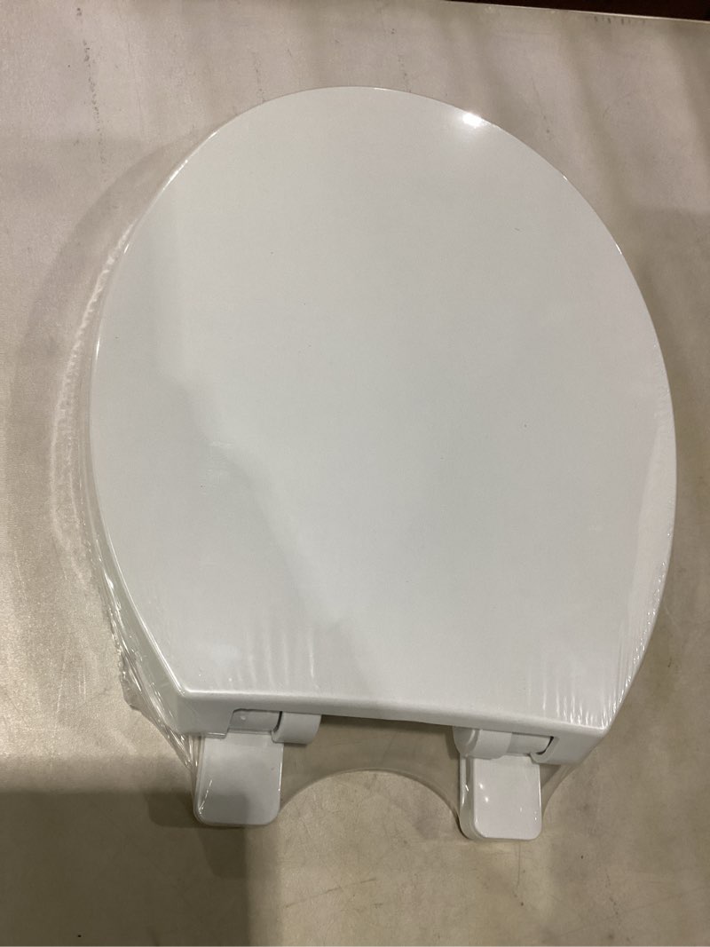 Condition photo showing Good Condition for round toilet seat, standard 16.5” slow/soft close round toilet seat for round toilets, no-slam quiet-close lid, easy-to-install, white, durable never-loosen design white round(standard)