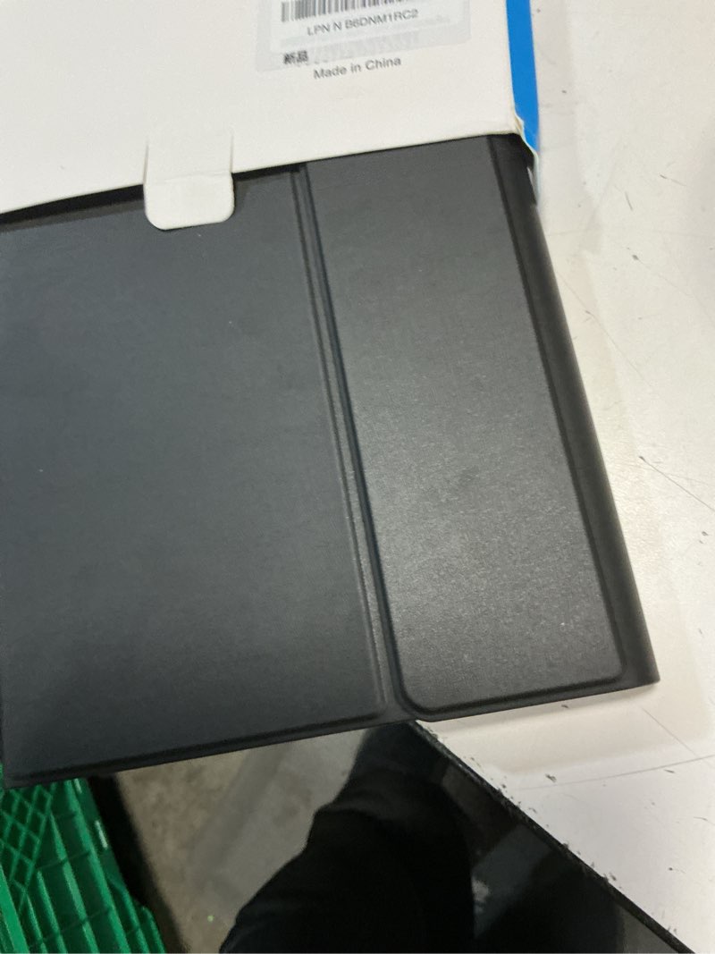 Condition photo showing Good Condition for aphbzge for ipad 6/5th generation case with keyboard 2018/2017,detachable bluetooth keyboard case for ipad air 2/1,ipad keyboard case 9.7 inch with pencil holder,square keycaps,black