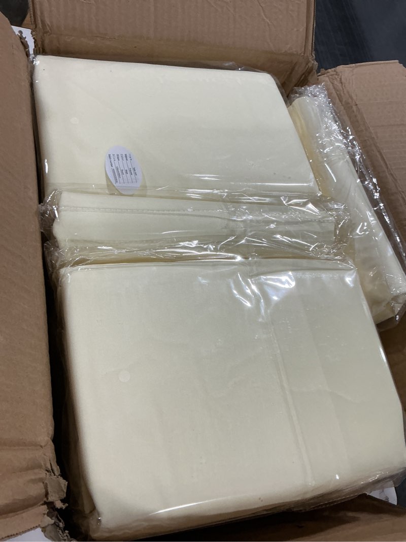 Condition photo showing New/Like New for 10 Pack Round Tablecloths - 120 Inch Beige Polyester Cover, Stain and Wrinkle Resistant Washable Fabric Cloth for Wedding Banquet Parties Beige 10 Pack 120 Inch Round