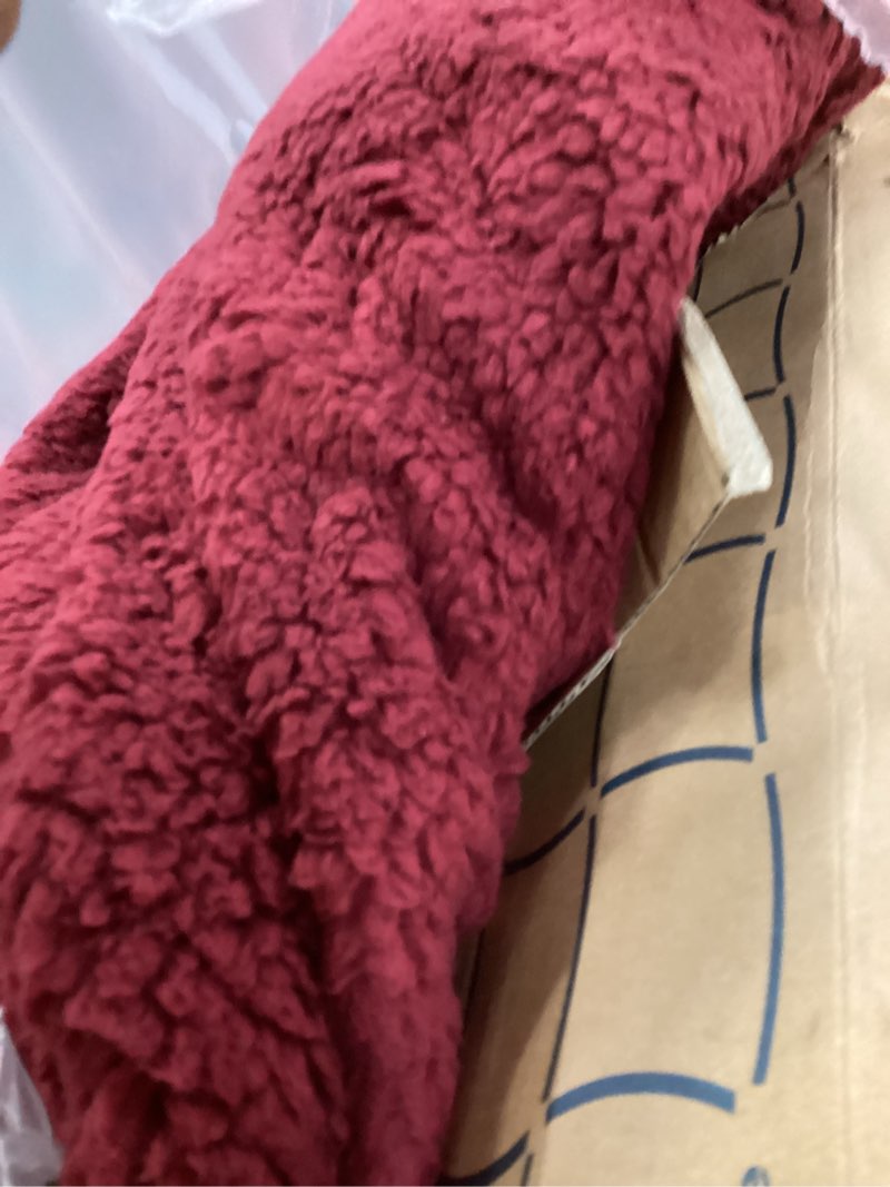 Condition photo showing Good Condition for Bedsure GentleSoft Fluffy Burgundy Red King Size Blanket for Bed, Thick Soft Sherpa Faux Fur Fleece Bedding Fuzzy Plush Winter Warm Heavy Big Large King Blanket, Cozy Red Gifts for Men Women, 108x90 17- Burgundy Red King (108" x 90")