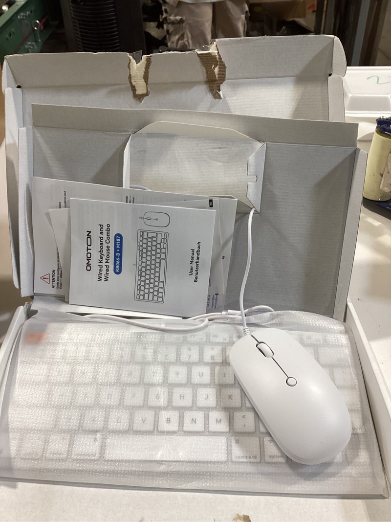 Condition photo showing Good Condition for omoton wired keyboard and mouse combo for mac (macos 11.3+), ergonomic tilt compact portable set, plug and play keyboard with dual type-c & usb a interface, mouse with usb a interface only, white