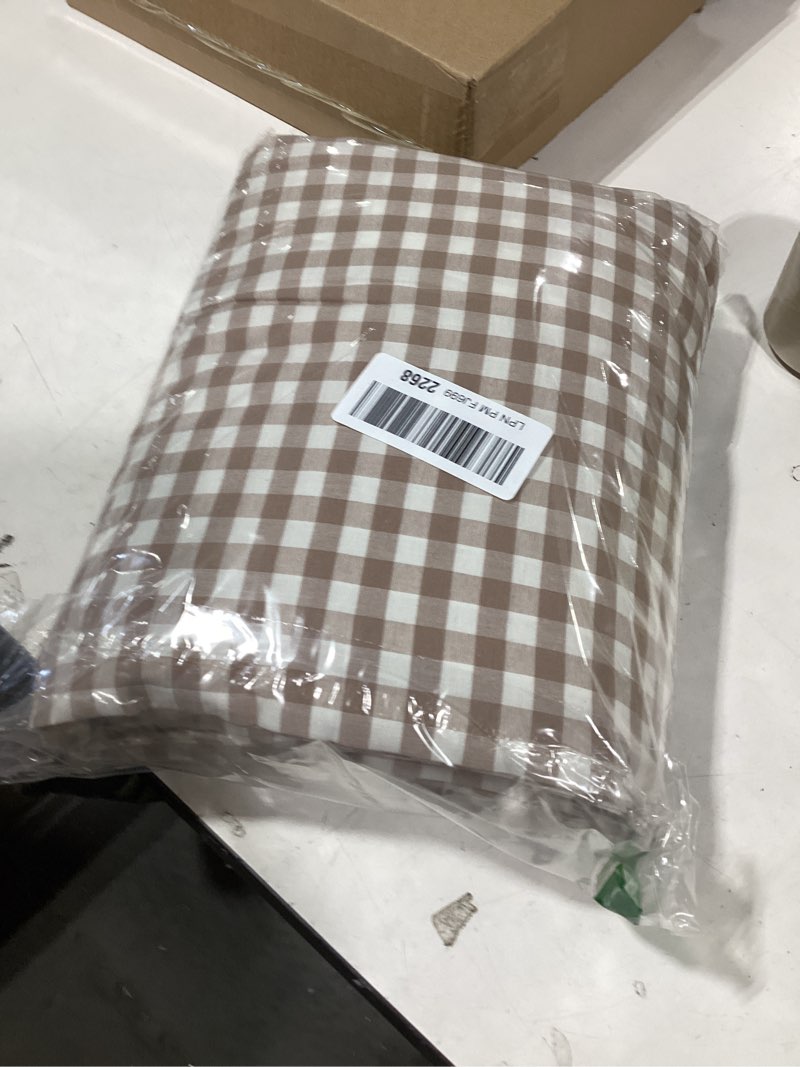 Condition photo showing Good Condition for TOCOMOA Tan Gingham Duvet Cover Bedding Set 100% Washed Cotton Like Linen Feel Super Soft Comfy 3 Piece Brown Vintage Plaid Checkered Fall Comforter Cover Set (Queen 90"x90", Comforter Not Included) Tan Gingham Queen 90x90