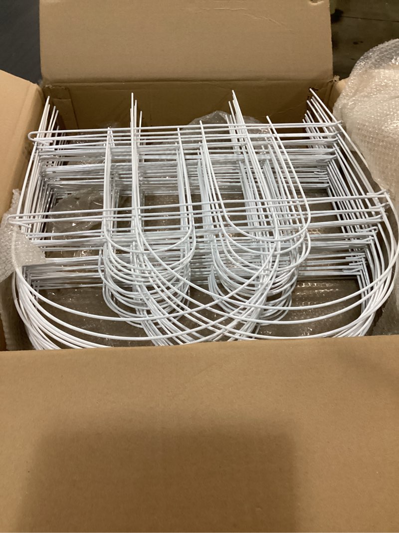 Condition photo showing Good Condition for AMAGABELI 35 Panels 18in(H)×50ft(L) Decorative Garden Fence No Dig Rustproof Metal Pre-Linking Fence Panels Garden Edging Border Animal Barrier Fencing for Flower Beds Yard Patio Outdoor Decor White White-18in x 50ft White