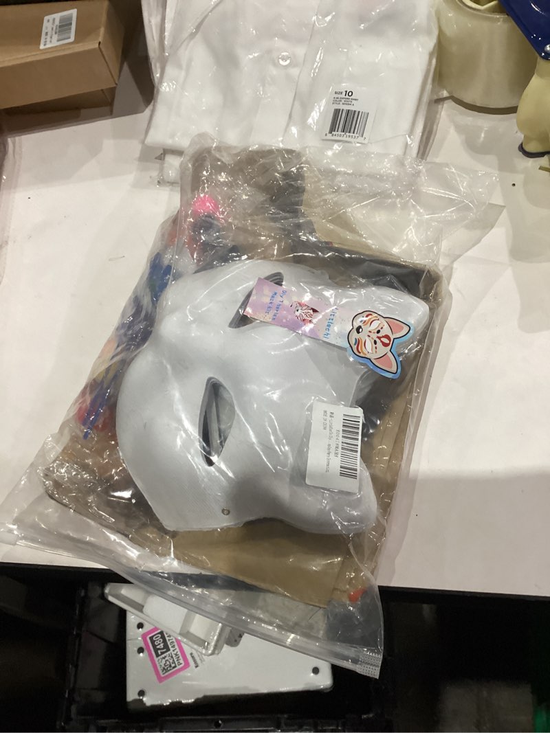 Condition photo showing New/Like New for Diy Therian Mask kit,4Pcs Cat Mask Starter,Felt and Eye Mesh for therian mask,Therian Dress Up Masks to Paint, Costume Masks for Halloween Masquerade Cosplay Party Interaction.