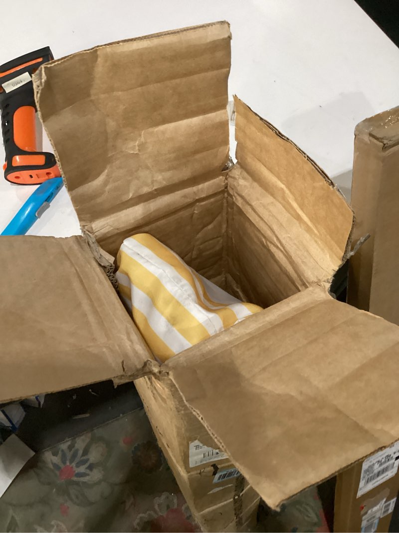 Condition photo showing As Is for 6.5FT Striped Beach Umbrella with Fringe, UPF 50+ Sun Protection, Adjustable Height and Tilt Design, Wind-Resistant Fiberglass Ribs, Sturdy Wood Grain Iron Pole, Lightweight & Portable with Carry Bag, Base Not Included Sunshine