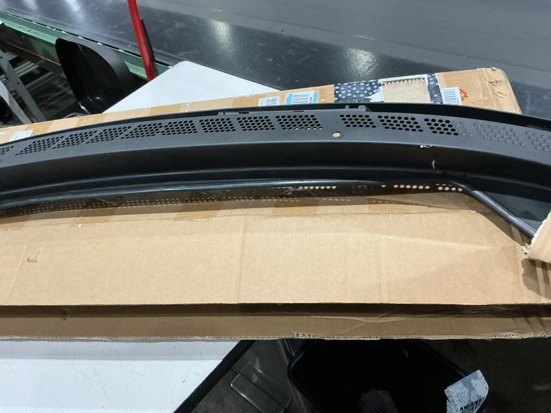 Condition photo showing Good Condition for gxarts black upper front top cowl grile assembly 74200-sna-a00 compatible with honda civic 2006-2011