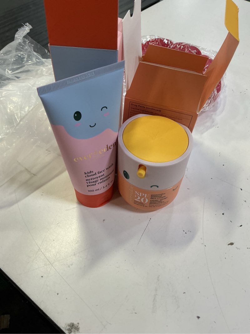Condition photo showing Good Condition for evereden kids haircare set (refill): hair detangling shampoo & conditioner for children ages 3+, plant protein peptides & argan oil, vegan, free from sulfate, paraben, phthalate & petrolatum 16.9 fl oz (pack of 2) shampoo and conditioner refill