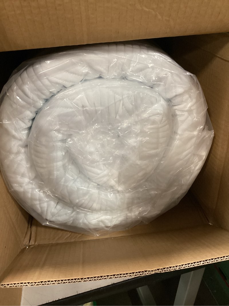 Condition photo showing Good Condition for grusign 3 inch queen memory foam mattress topper with adjustable straps, premium soft & supportive topper, breathable gel foam bed topper, non-slip design, removable & washable cover, 60" x 80", queen white queen