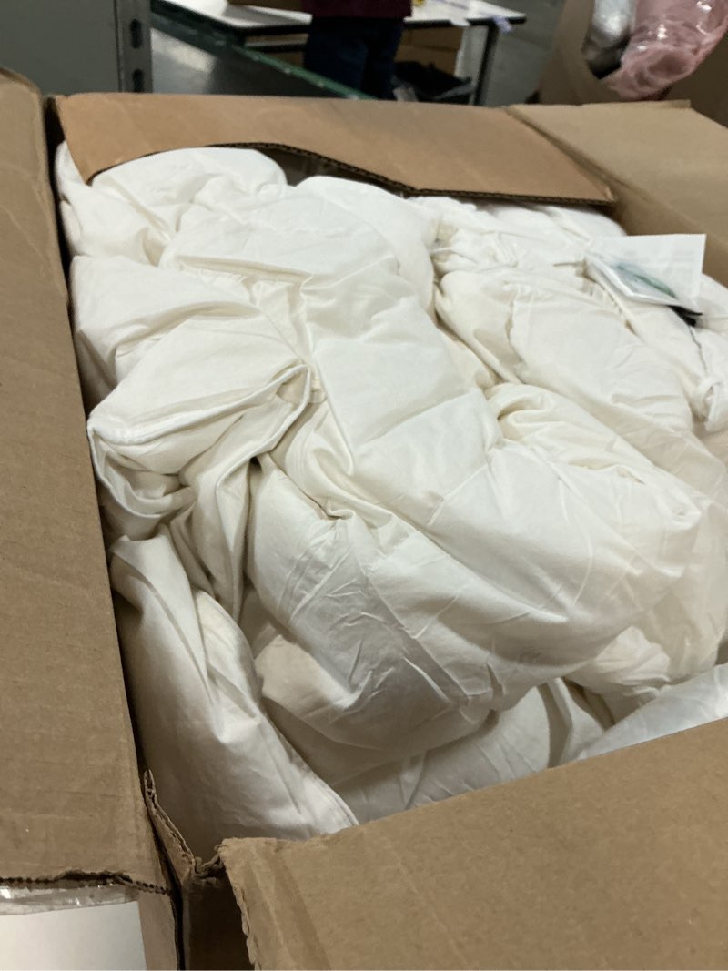 Condition photo showing As Is for l lovsoul goose feather down fiber comforter king size, 100% organic cotton fabric duvet insert, 1200tc, 750+fp, hotel collection, all season white bedding with 8 tabs king(106x90inches) white/all season