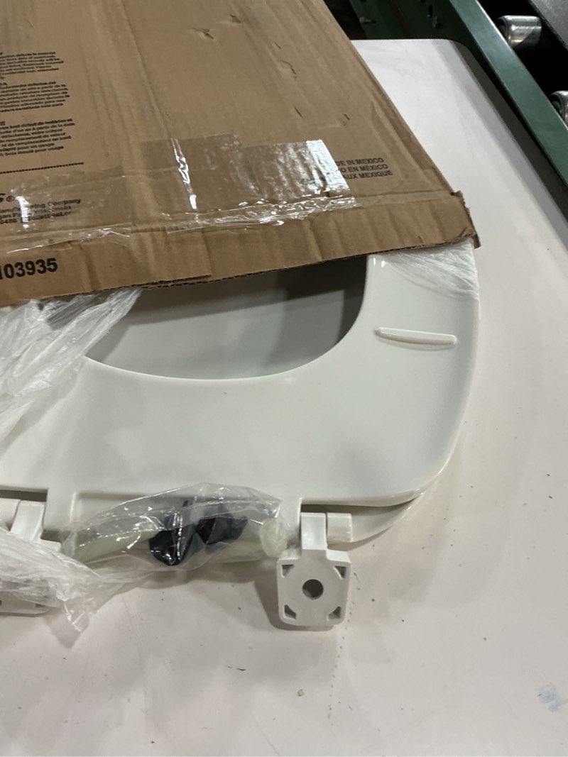Condition photo showing As Is for bemis 170 durable plastic toilet seat, elongated, white