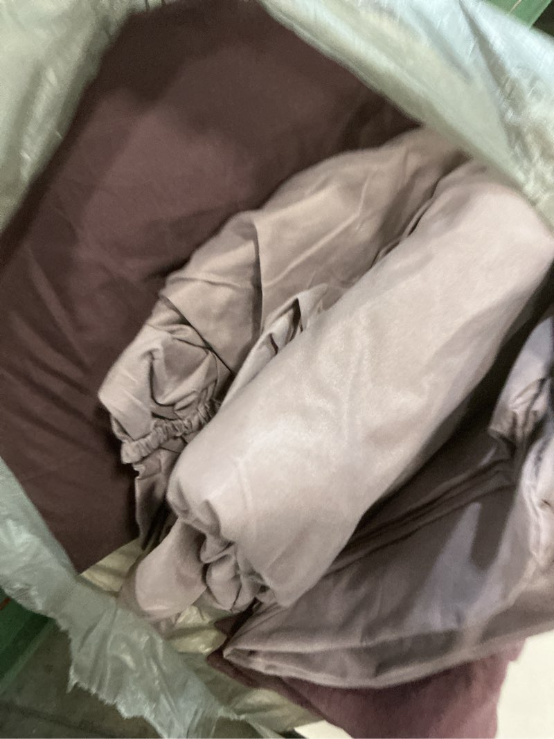 Condition photo showing Good Condition for Monbix Queen Comforter Set - 7 Pieces Cationic Dyeing Italian Plum Bed in a Bag Queen Bedding Sets with Comforter, Sheets, Pillowcases & Shams, Reversible Bedding Comforters Sets Italian Plum 7Piece-Queen(90”X90'')