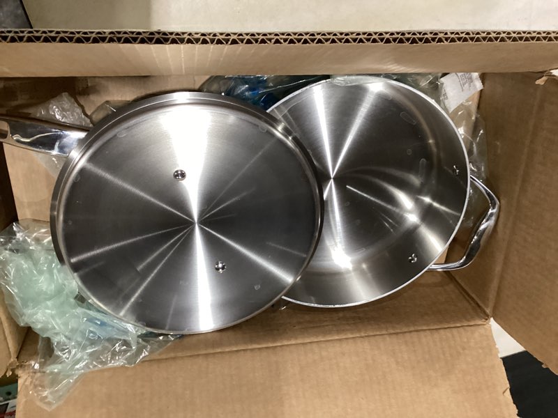 Condition photo showing Good Condition for tramontina signature tri-ply clad stainless steel 3-quart saute pan with lid, induction-ready cooking pan, dishwasher-safe, nsf-certified, made in brazil saute pan 3-quart