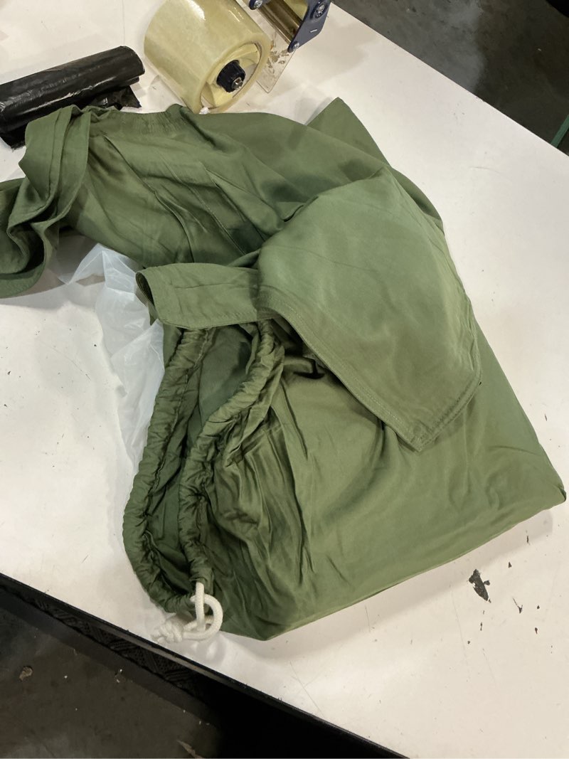 Condition photo showing Good Condition for bamboo duvet cover set, full/queen, olive green