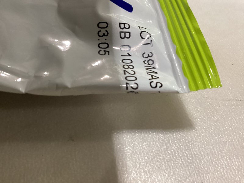 Condition photo showing New/Like New for SkinnyPop original .65oz bags 30 packs