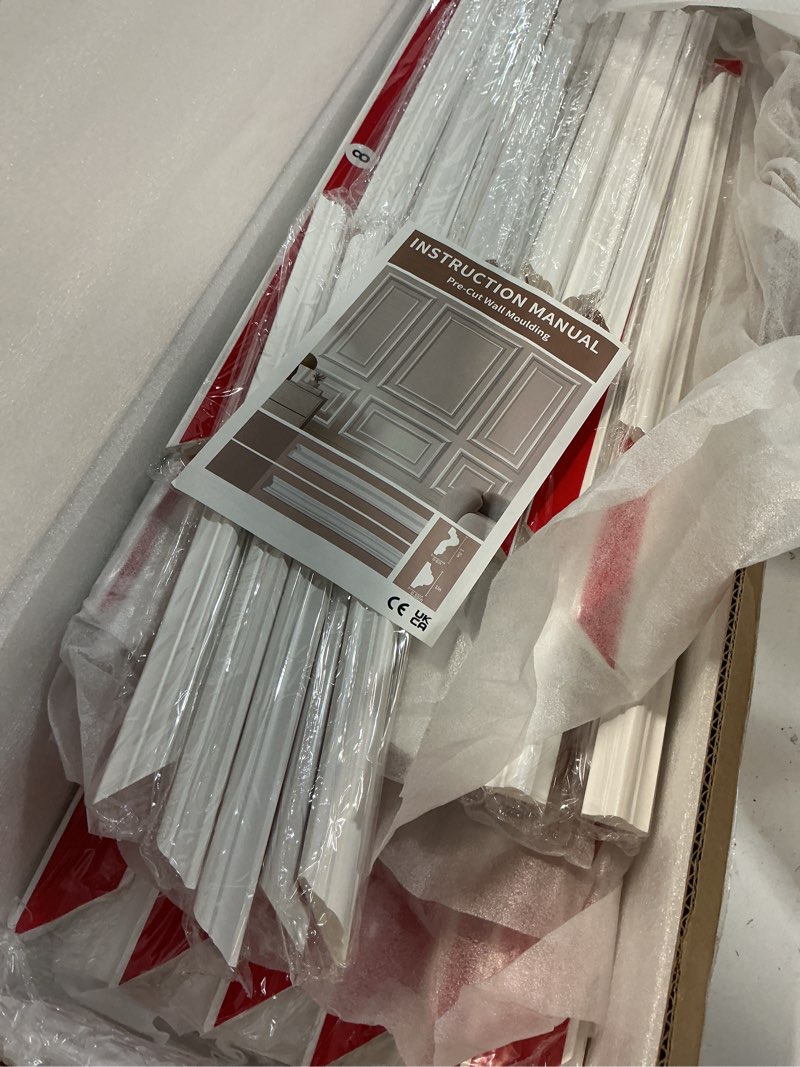 Condition photo showing Good Condition for jber peel and stick wall molding kit of 6 separate bilinear frame, pre-cut molding ready-to-assemble wainscoting panels, 3d trim panels for interior wall décor living room bedroom 80 x 24 in+80 x 48 in white-6 pack-a+b