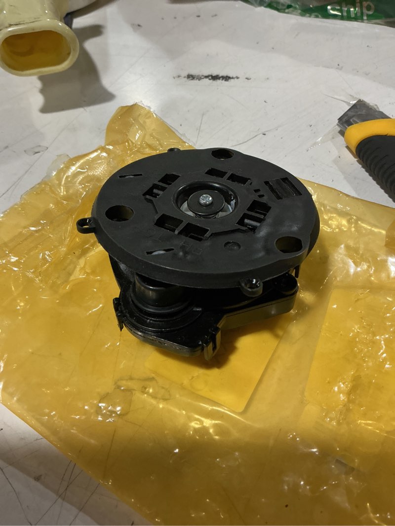 Condition photo showing Good Condition for side mirror control motor 4-pin fit for kia optima 2011-2015 forte koup 2010-2013 hyundai azera 2012-2017, black