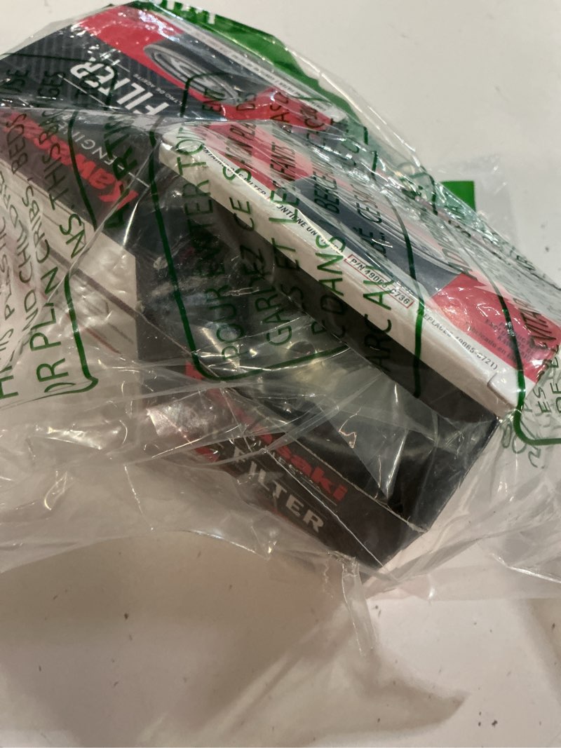 Condition photo showing New/Like New for kawasaki 49065-0721 oil filter replaces 49065-7007 (2 pack)