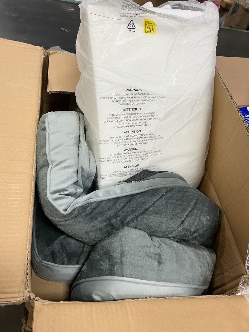 Condition photo showing As Is for PetFusion PetFusion Ultimate Memory Foam Lounger Dog Bed  Large  36 x28 x9  Pet Dog Bed  Large  Gray