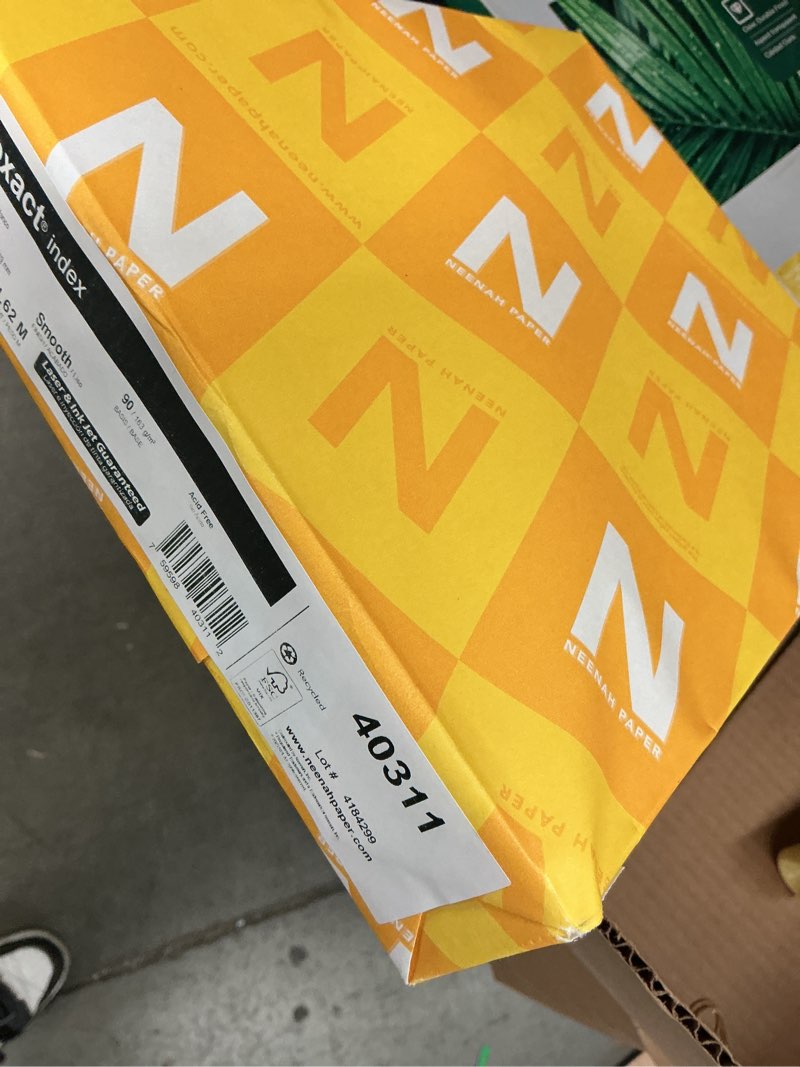 Condition photo showing Good Condition for neenah paper exact index cardstock  90 lb.  94 bright  8 1/2  x 11   white  250 sheets