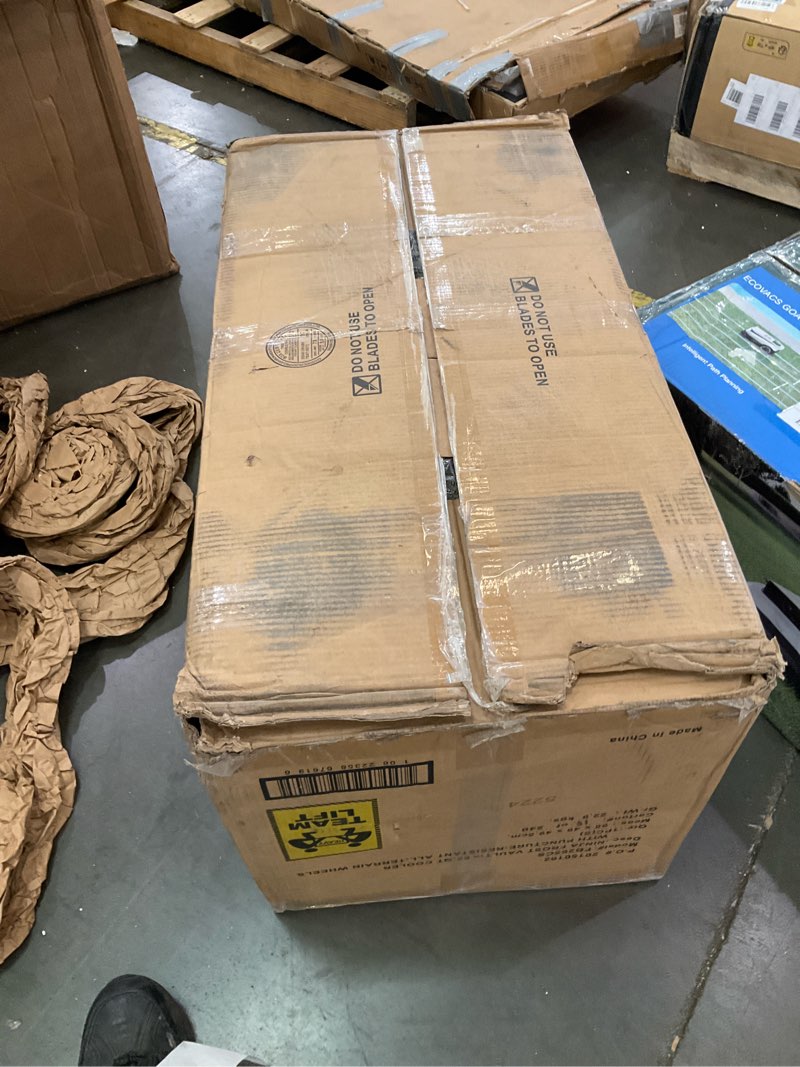 https://lotting-media.assets.bidfta.com/lotting_1e2f50c4-9ade-41b1-a93b-93a12cd83d42