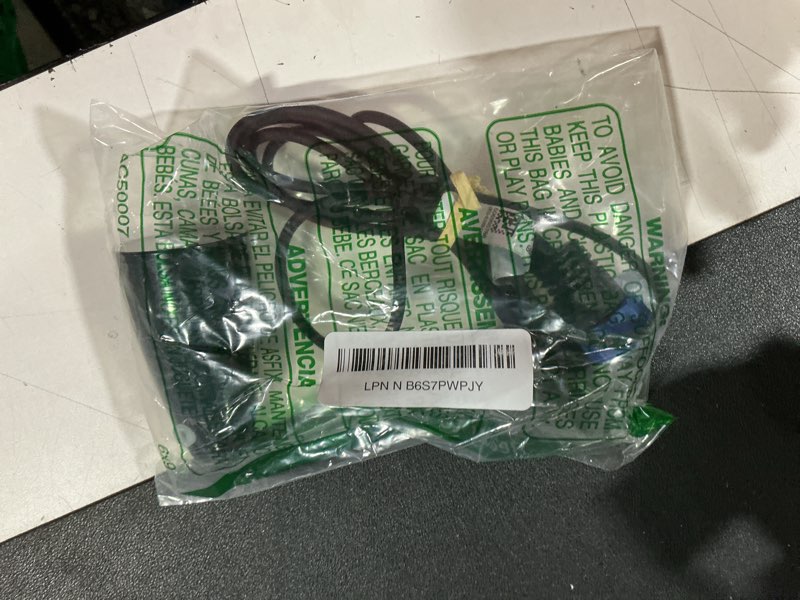 Condition photo showing Good Condition for lowrance eagle pti-wbl - ice transducer with blue connector