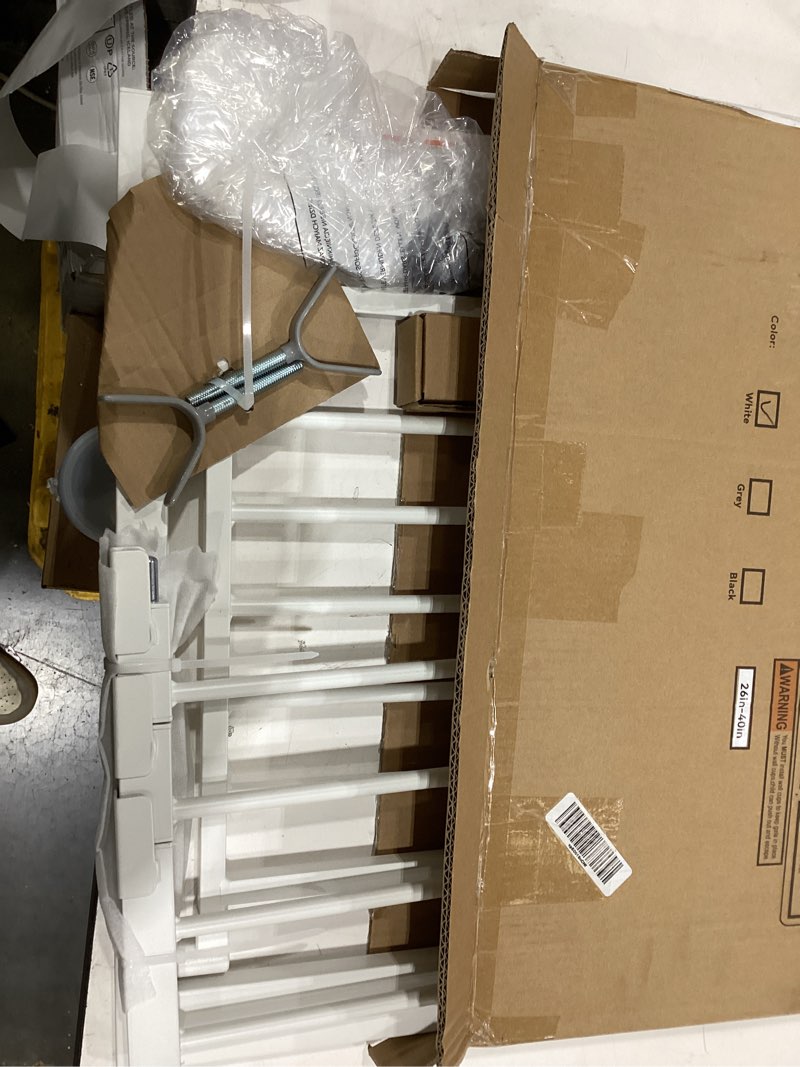 Condition photo showing Good Condition for babelio safety gate door fits for stairs, narrow and wide doorways with auto close, easy install, no drilling, pressure mounted for baby, child, pets, dog/puppy, 26''-40'', white white 30"tall 26"-40" wide