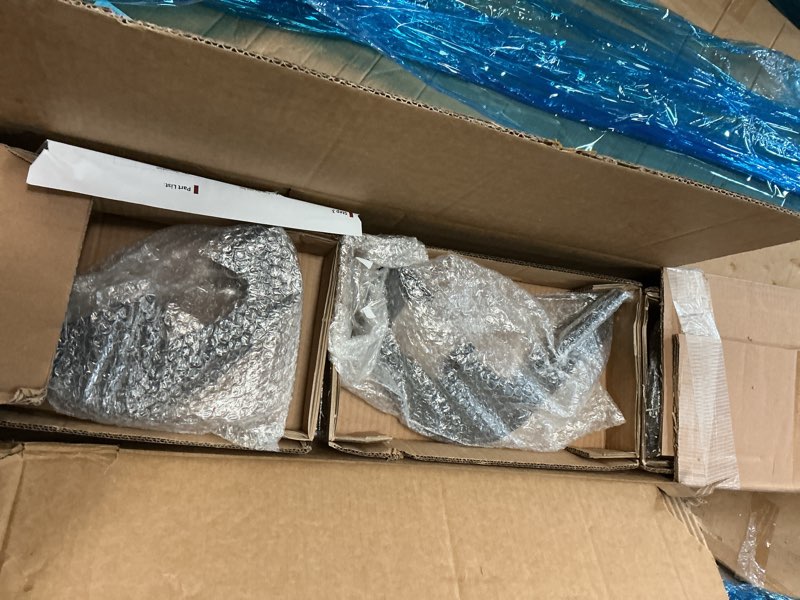 Condition photo showing New/Like New for YITAMOTOR Running Boards 6 inches OE Style Aluminum Side Steps, Nerf Bars, Compatible with 2007-2018 Chevy Silverado/GMC Sierra 1500 & 2007-2019 2500HD/3500HD Crew Cab (Gas Engine ONLY), Black