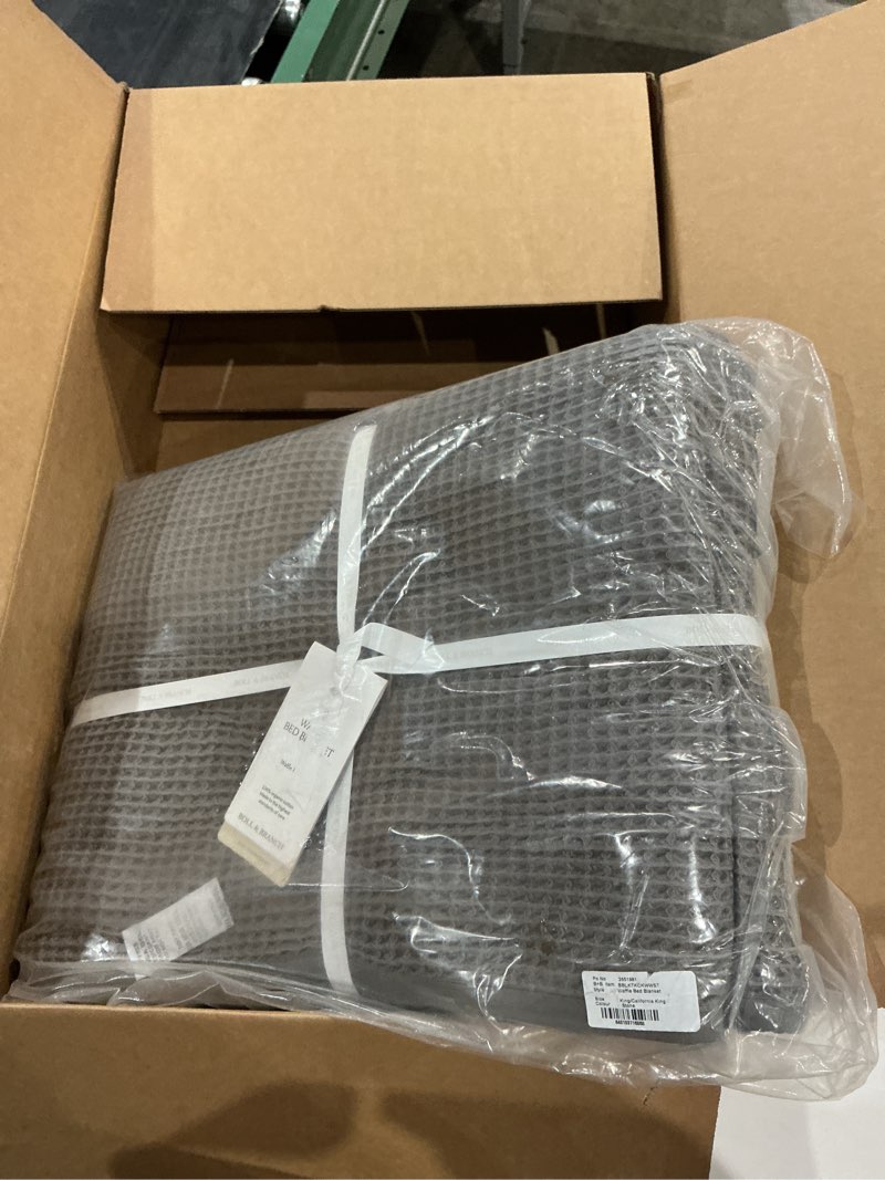 Condition photo showing New/Like New for boll & branch waffle bed blanket - king/cal king, stone - luxury 100% organic cotton - soft, lightweight and breathable - textured waffle weave design stone king/california king