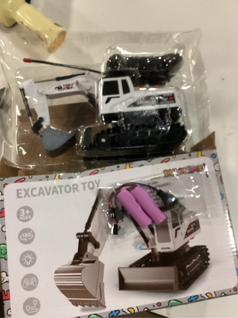 Condition photo showing Good Condition for DULONIME Remote Control Excavator for Boys 4-7, RC Excavator for Kids, 27 MHz Construction Trucks Vehicles Toys for Toddlers 1-3 3-5 4-7 with Metal Shovel and Light Birthday Boys Gifts Pearl White