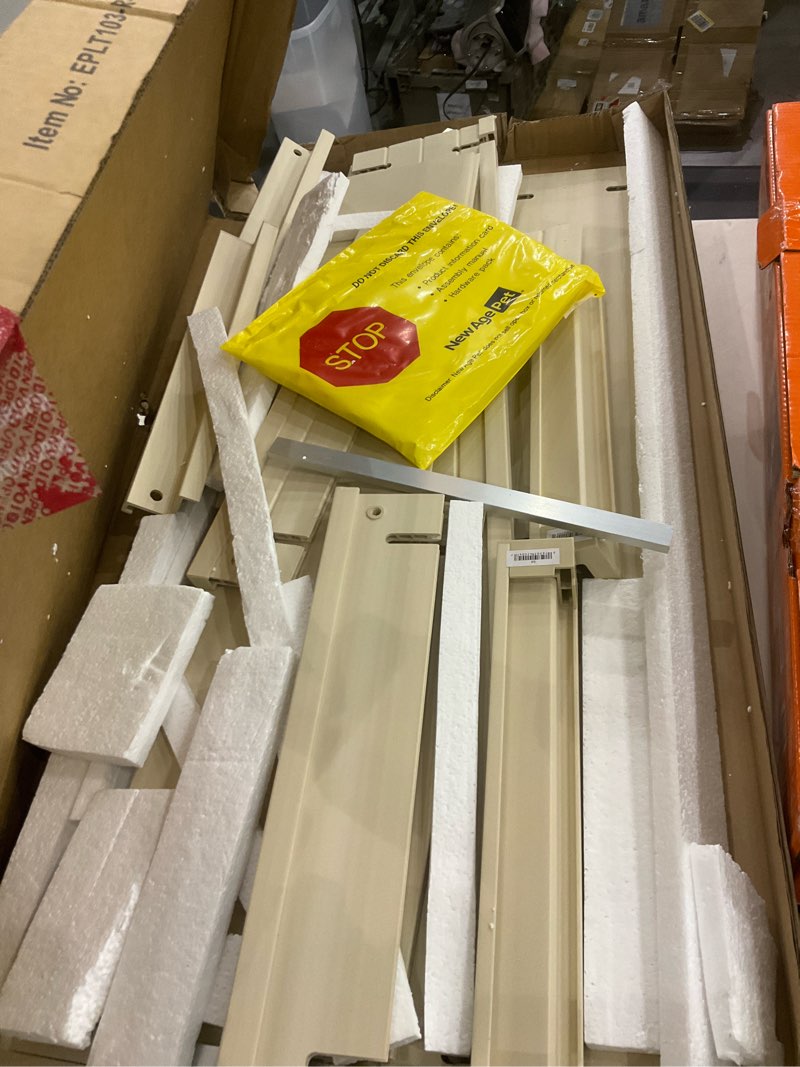 Condition photo showing As Is for ecoFLEX 42" Wide Planter