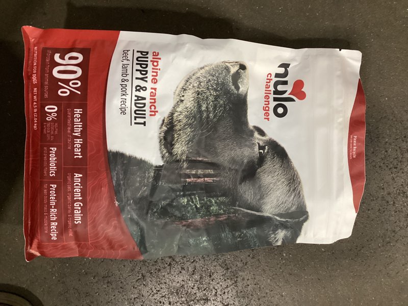 Nulo challenger alpine ranch puppy & adult 4.5 lb,beef,lamb & pork recipe (Best By 04/2026