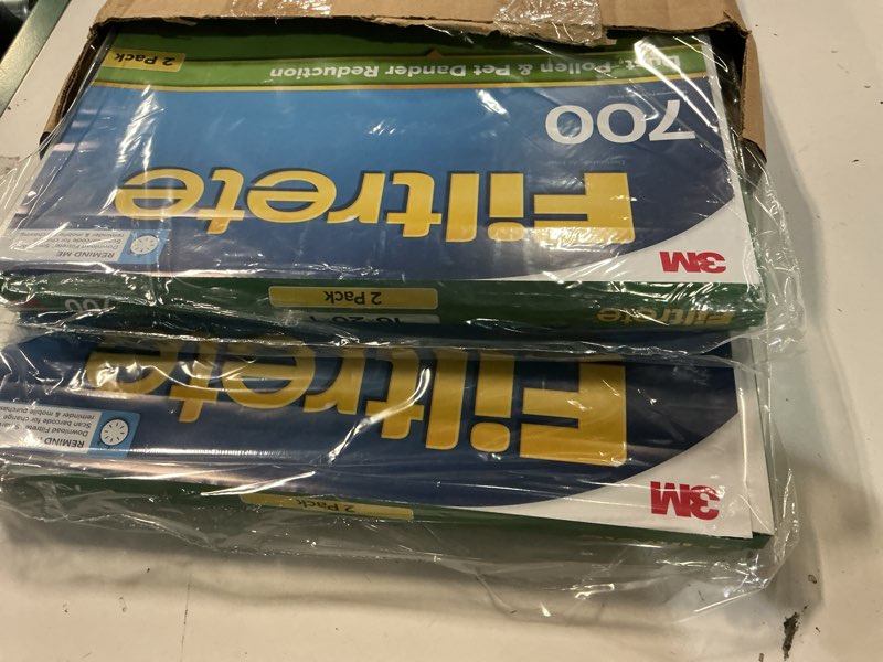 Condition photo showing Good Condition for filtrete 16x20x1 ac furnace air filter, merv 8, mpr 700, tough on pollen, easy on airflow, 3-month pleated 1-inch electrostatic air cleaning filter, 4-pack (actual size 15.688 x 19.688 x 0.78 in)