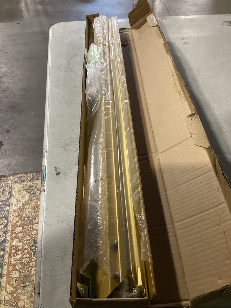 Akfado Floater Frame for 30x30 Canvas Paintings, 1.5” Deep DIY Metal Canvas Floating Frame for Portr