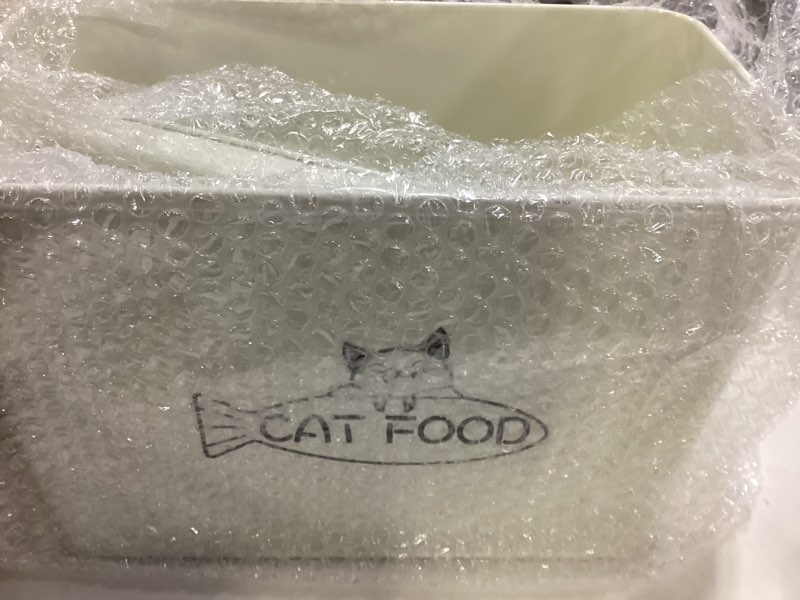 Condition photo showing New/Like New for Large Dog and Cat Food Storage Container, Farmhouse Pet Food Storage Containers with Lid and Dry Food Scoop, Durable Airtight Cat Container 12-13 lbs Capacity, Great Gift for Pet Owners
