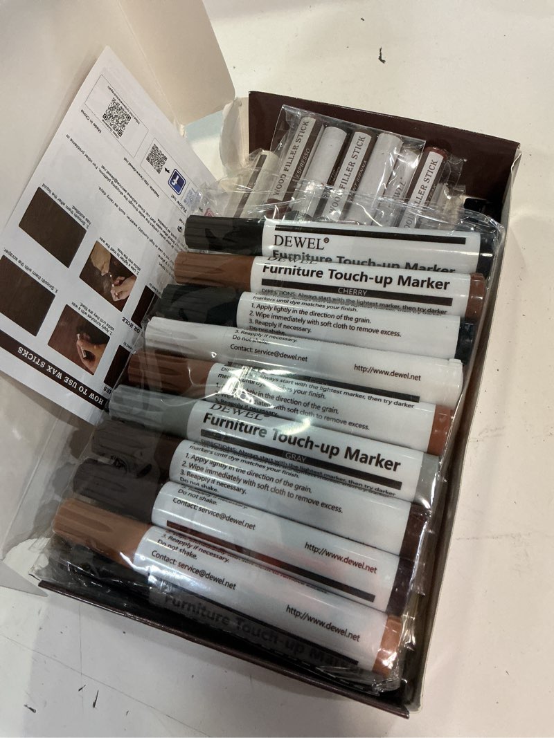 Condition photo showing New/Like New for dewel wood markers furniture repair, 18 colors furniture markers touch up and wood filler sticks, wood scratch repair kit for laminate floor, cabinet, wooden door, wood finish stain