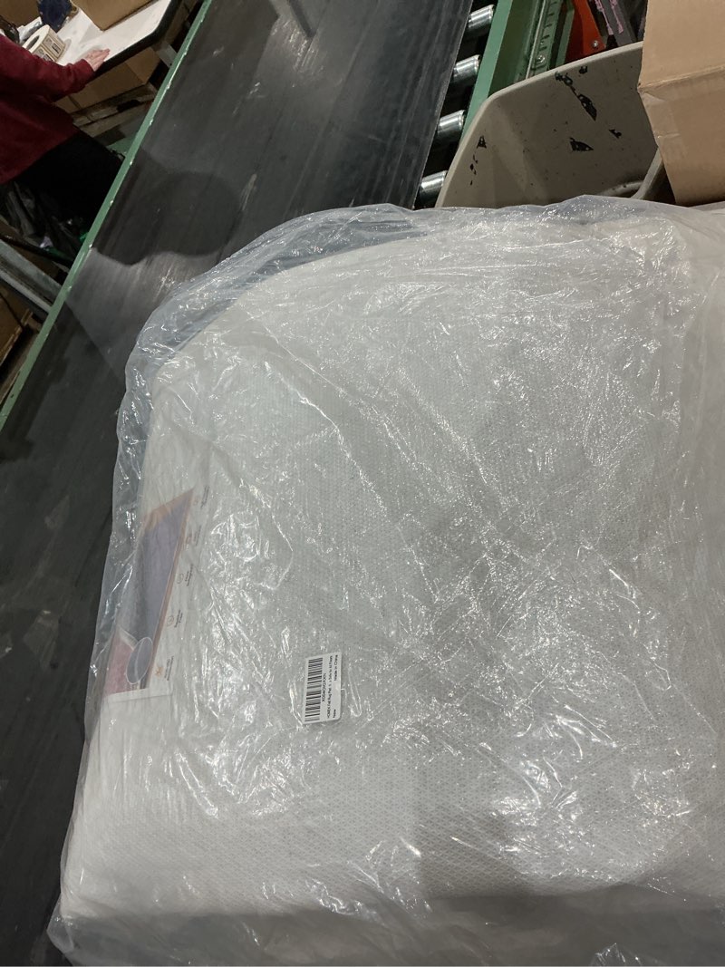 Condition photo showing Good Condition for 9' x 12' non slip rug pad waterproof, 1/4" thick 100% felt +rubber rug pad, under area rug pad protective cushioning rug pads carpet gripper keep rugs in place, safe for all floors 9'x12' 1/4" thick