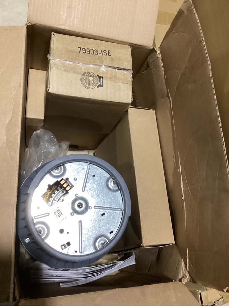 Condition photo showing Good Condition for InSinkErator Evolution Cover Control 3/4 HP Garbage Disposal, Advanced Series EZ Connect Batch Feed Food Waste Disposer